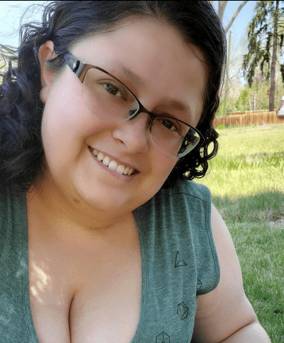 jen-staff-peak-pet-care